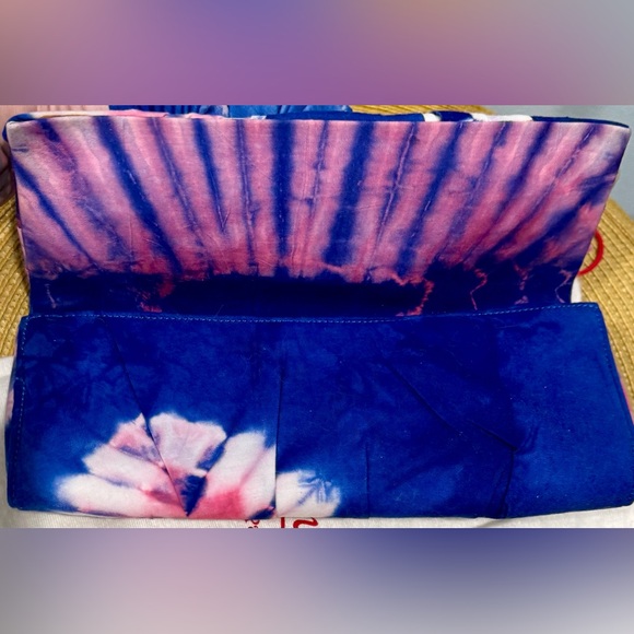 Christian Louboutin BouBou Bazin Clutch / tie dye - Picture 8 of 12